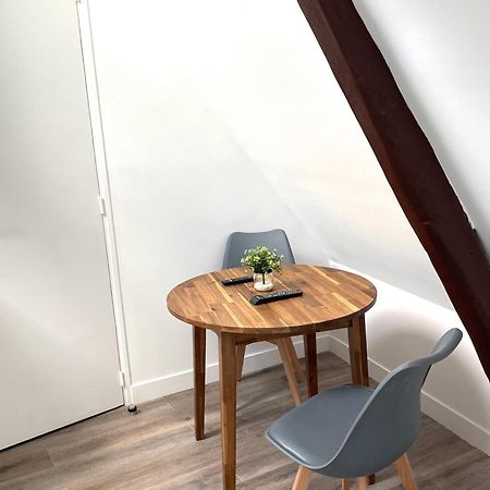 Immeuble De 4 Appartements A Themes Abbeville Buitenkant foto